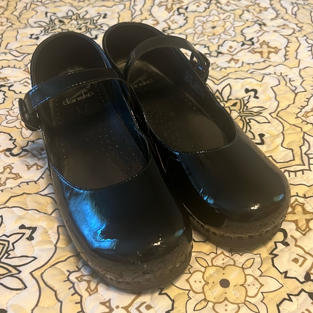 Patent Black DANSKO Mary Janes 41